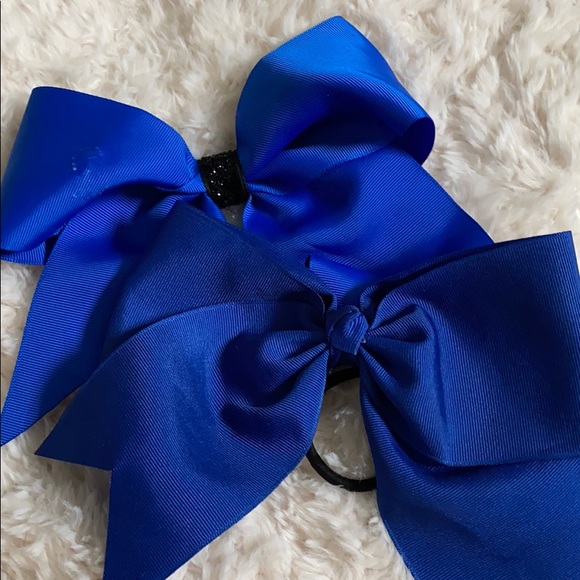 Bundle of 10 Cheer Bows!!! 🎀 - Picture 6 of 7